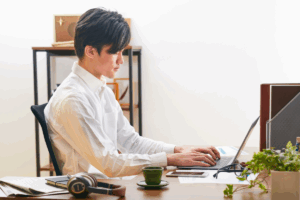 Fast cash loan vs emergency fund: Which is better?